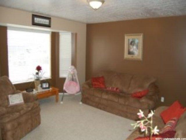 1886 N 810 W, Clinton, UT 84015 — photo 2