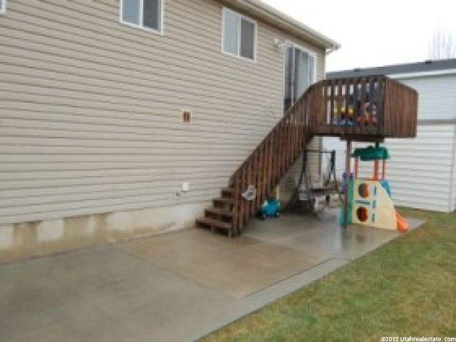 1886 N 810 W, Clinton, UT 84015 — photo 7
