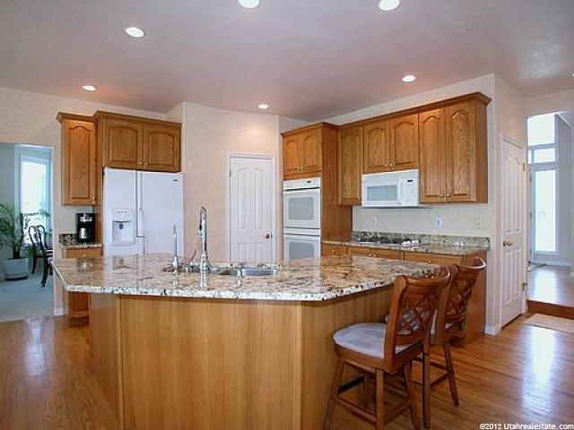 9166 Falcon Way, Sandy, UT 84093 — photo 7