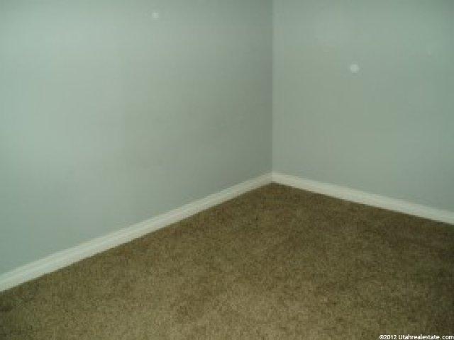 586 W 2050 N, West Bountiful, UT 84087 — photo 9