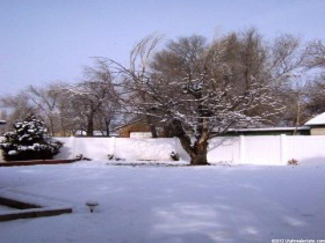 94 W 2000 N, Sunset, UT 84015 — photo 12