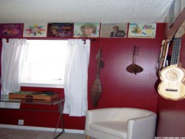 94 W 2000 N, Sunset, UT 84015 — photo 9