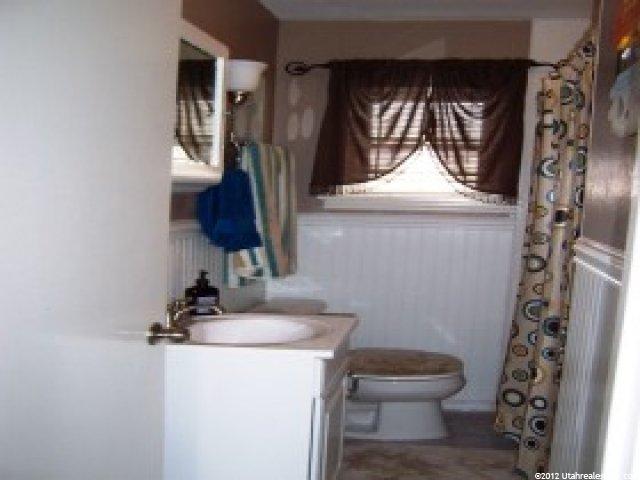 94 W 2000 N, Sunset, UT 84015 — photo 10