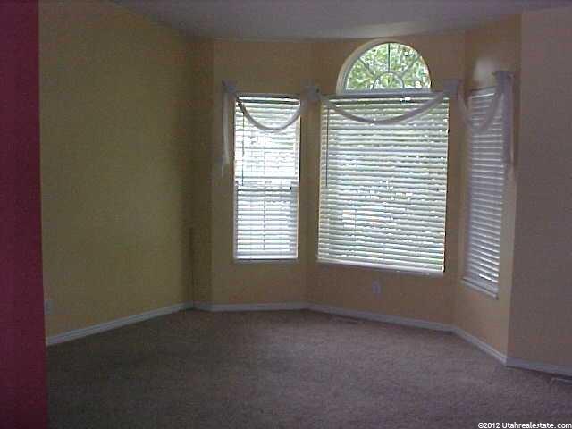 4544 S Glasmann Way E, Ogden, UT 84403 — photo 3