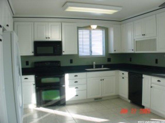 1911 S 100 St E, Clearfield, UT 84015 — photo 2