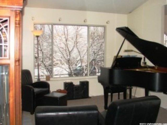 936 Granite Peak Dr, Sandy, UT 84094 — photo 7