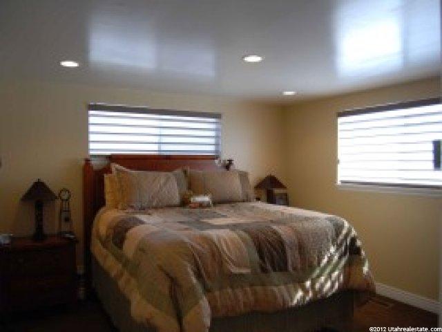 329 W 1450 N, Bountiful, UT 84010 — photo 8