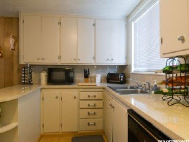 286 W 1300 N, Bountiful, UT 84010 — photo 5