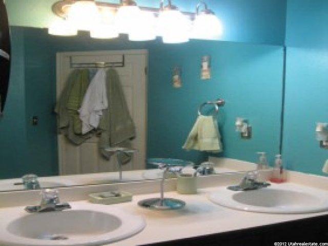 1044 S 950 E, Provo, UT 84606 — photo 9