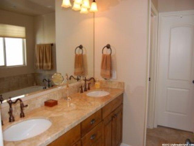 2144 E Eagle Crest Dr, Draper, UT 84020 — photo 10