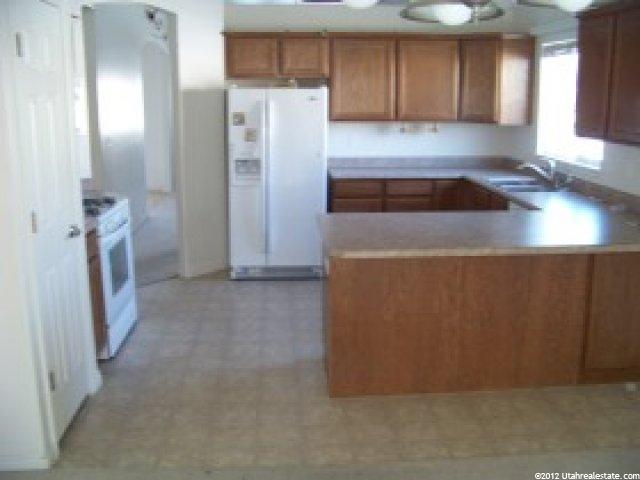 374 N Sam Gates Rd, Ogden, UT 84404 — photo 2