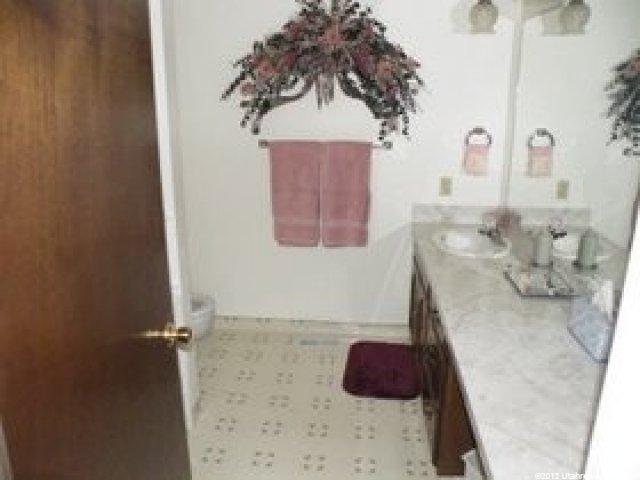 1397 N 550 W, Clinton, UT 84015 — photo 6