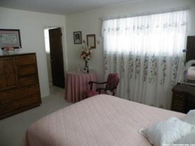 1397 N 550 W, Clinton, UT 84015 — photo 9