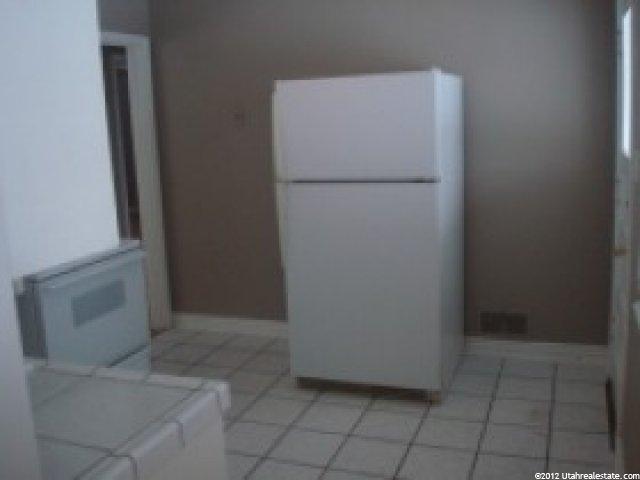 110 W Wicker Ln, Bountiful, UT 84010 — photo 3