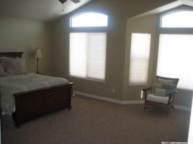 733 S 600 W, Layton, UT 84041 — photo 4