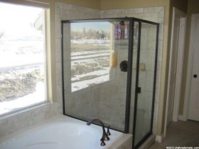 733 S 600 W, Layton, UT 84041 — photo 5