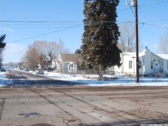 405 N 400 E, Roosevelt, UT 84066 — photo 7