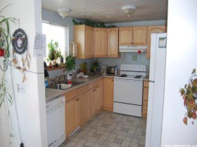 405 N 400 E, Roosevelt, UT 84066 — photo 10
