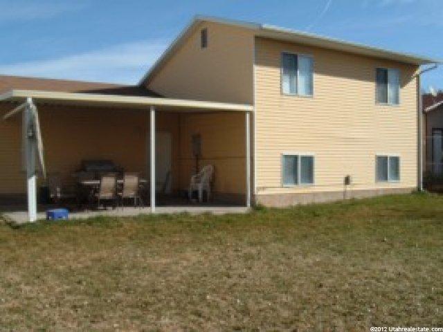 1042 W 2525 N, Layton, UT 84041 — photo 12