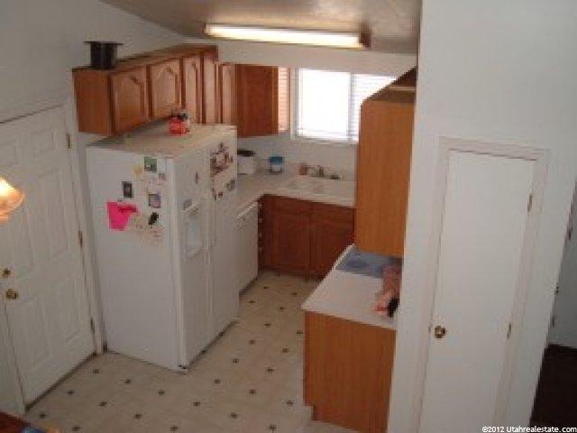 1042 W 2525 N, Layton, UT 84041 — photo 6