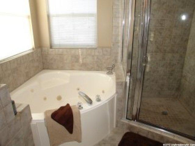 853 E 1750 N, North Ogden, UT 84414 — photo 4