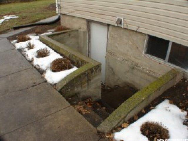 2486 W 6000 S, Roy, UT 84067 — photo 8