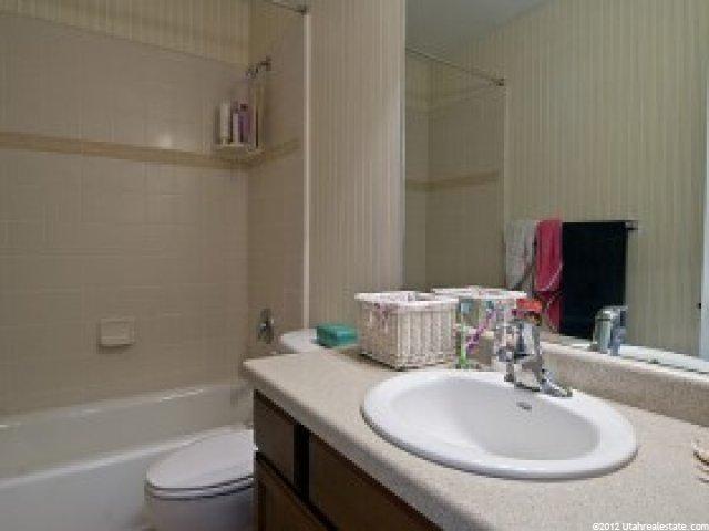 945 W 2075 S, Syracuse, UT 84075 — photo 12