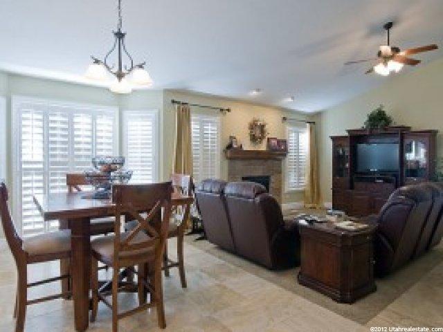 945 W 2075 S, Syracuse, UT 84075 — photo 3