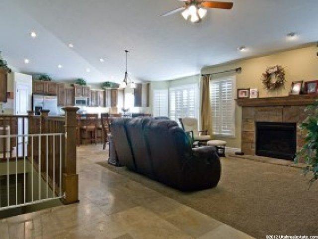 945 W 2075 S, Syracuse, UT 84075 — photo 4