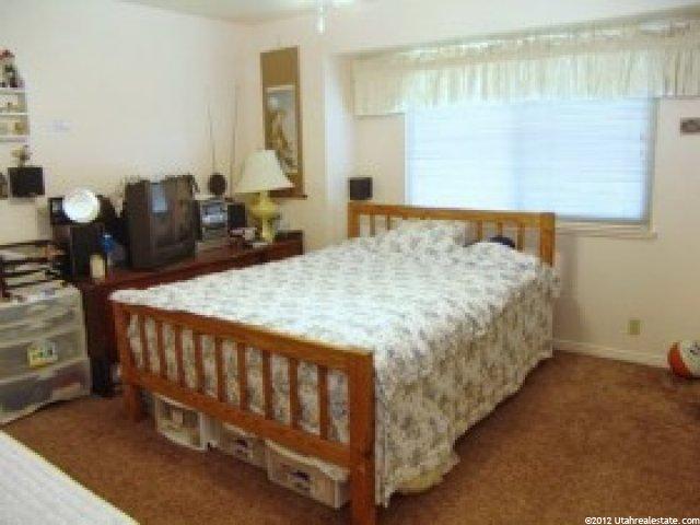 9899 Sandridge Dr, Sandy, UT 84092 — photo 5