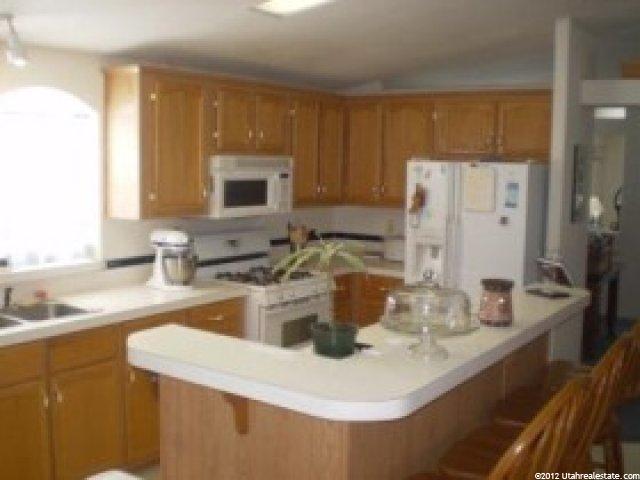 2774 S 4375 W, Taylor, UT 84401 — photo 2