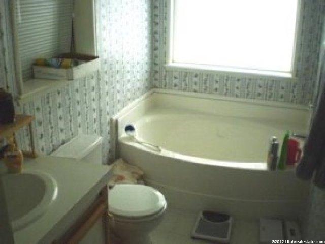 2774 S 4375 W, Taylor, UT 84401 — photo 8