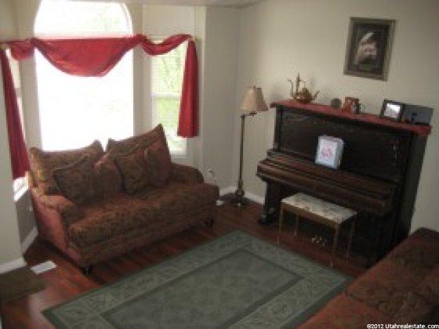 726 E 2700 N, North Ogden, UT 84414 — photo 2