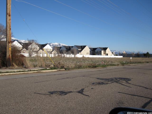 950 N Angel St, Layton, UT 84041 — photo 3