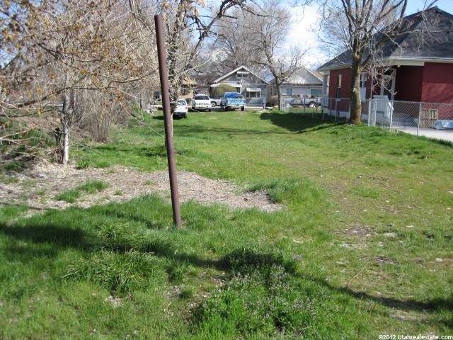 117 E Doxey St, Ogden, UT 84401 — photo 2