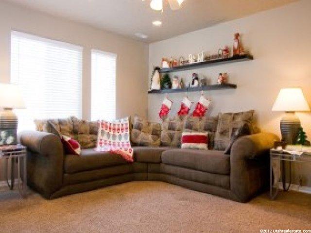 1702 N Pages Place Dr, Bountiful, UT 84010 — photo 2
