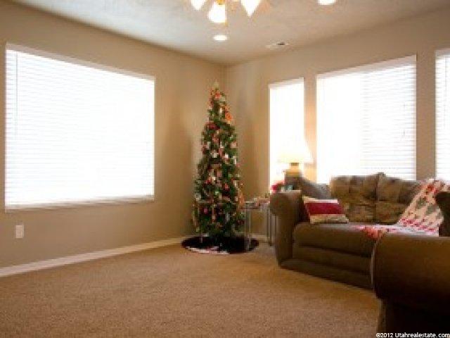 1702 N Pages Place Dr, Bountiful, UT 84010 — photo 3