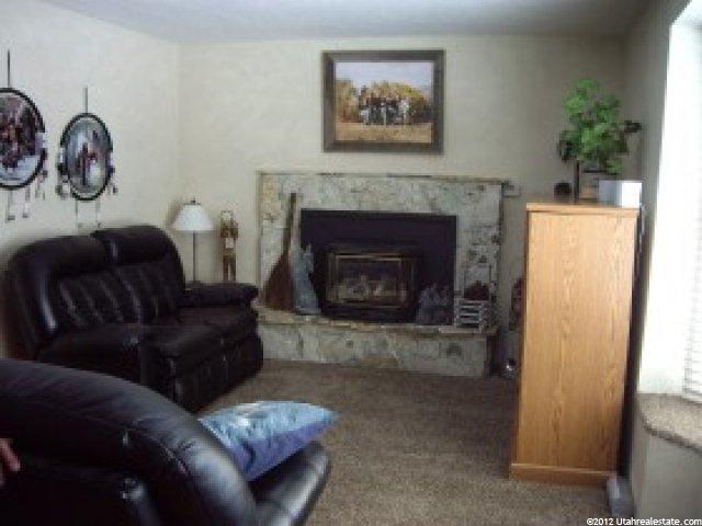 391 N Main St W, Mona, UT 84645 — photo 2