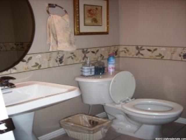 1143 N 1170 W, Clinton, UT 84015 — photo 9