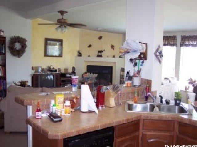 2831 S 2575 W, Roosevelt, UT 84066 — photo 4