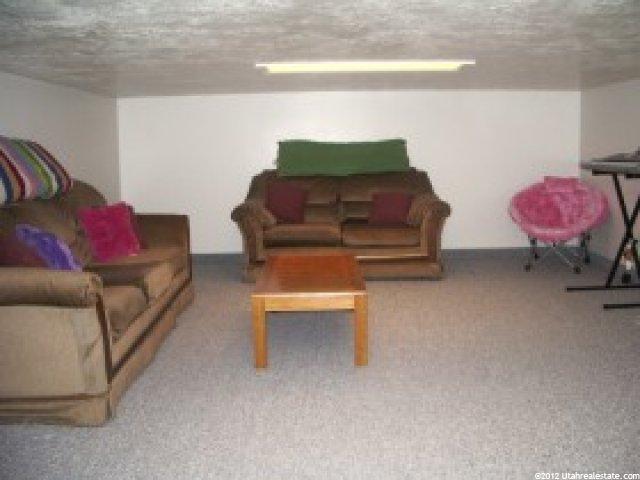 2135 E 3100 N, Layton, UT 84040 — photo 11