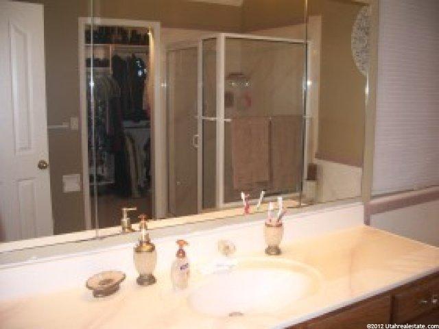 2135 E 3100 N, Layton, UT 84040 — photo 6