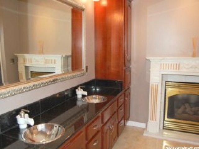 3674 N 2225 E, Layton, UT 84040 — photo 7