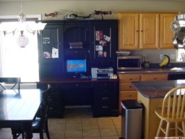 33 Bonanza Rd, Farmington, UT 84025 — photo 3