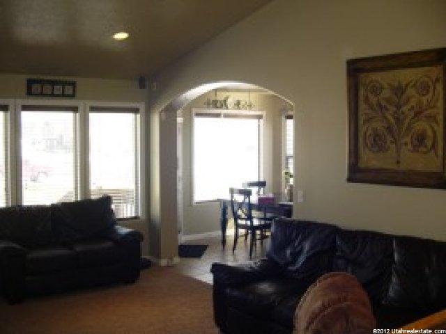 33 Bonanza Rd, Farmington, UT 84025 — photo 4