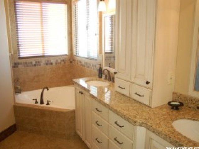 992 E Brookfield Ave, Erda, UT 84074 — photo 6