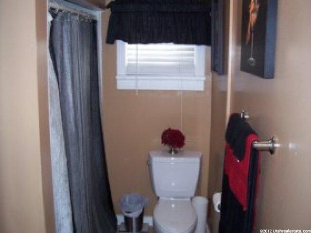 424 W 100 S, Kaysville, UT 84037 — photo 8