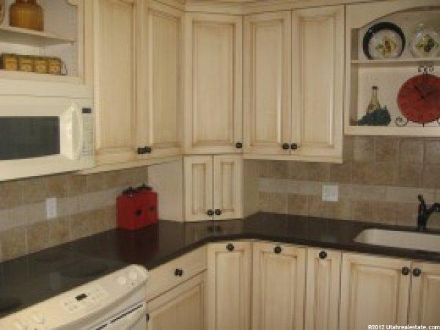 389 W 400 N #27, Bountiful, UT 84010 — photo 4