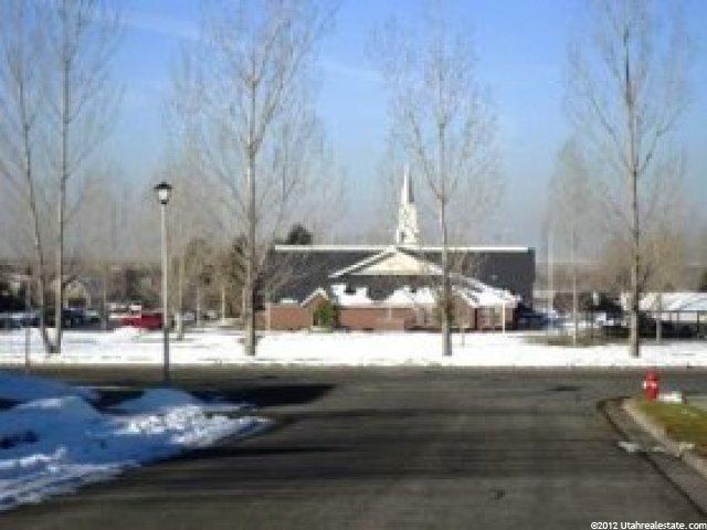 176 W 1300 North Cir, Centerville, UT 84014 — photo 2