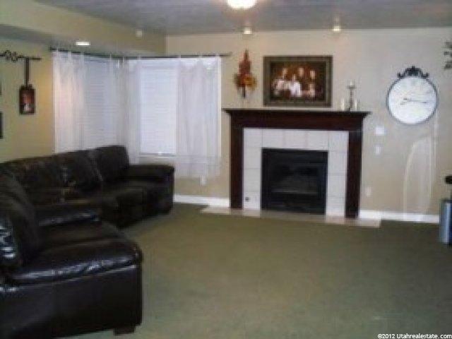 176 W 1300 North Cir, Centerville, UT 84014 — photo 7